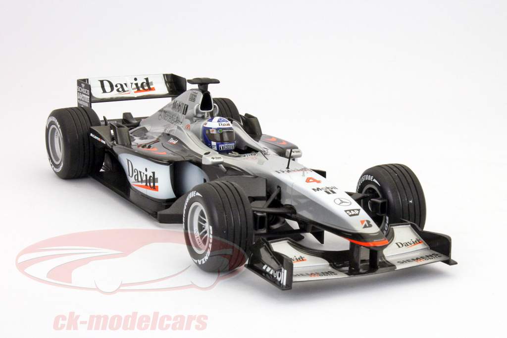 D. Coulthard McLaren MP4-16 Formula 1 2001 1:18 Minichamps