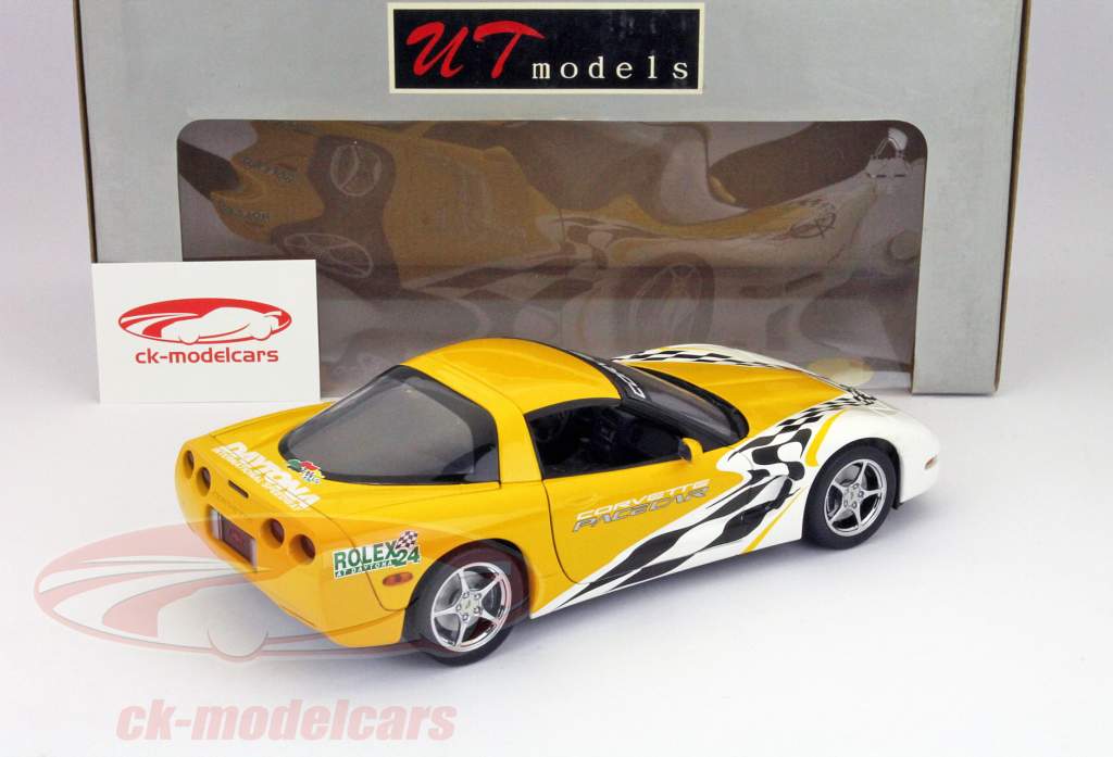 2000黄色の午前1時18分UTモデルのATシボレーコルベットペースカーデイトナロレックス