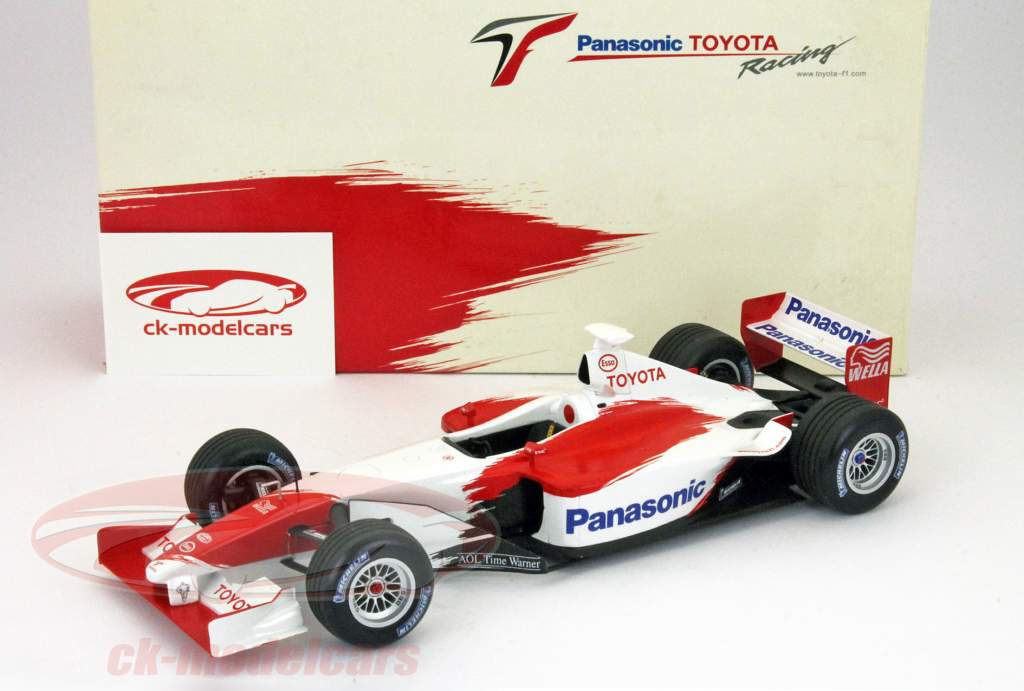 2002トヨタTF102ラジコン Minichamps 1:18 Panasonic Toyota TF102 Promotional Showcar