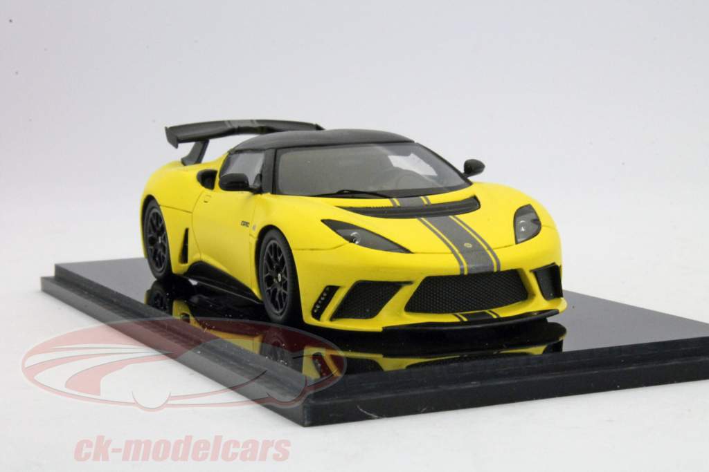 Лотос Эвора GTE Год 2011 желтый 1:43 Spark