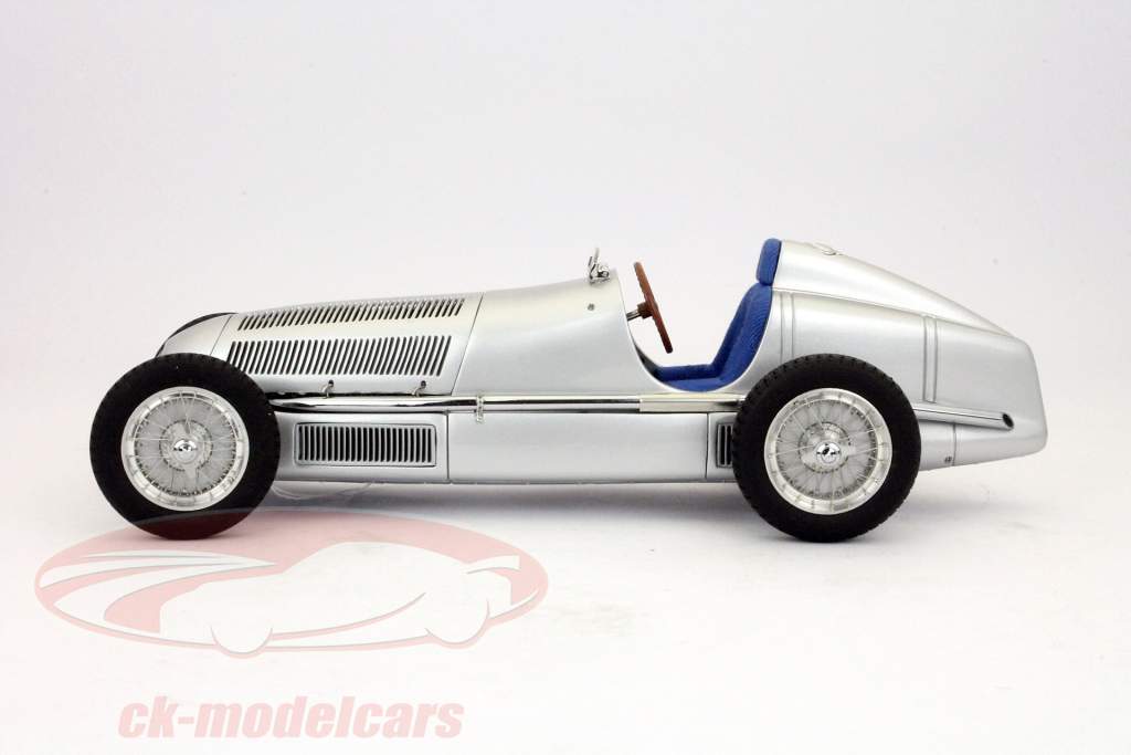 CMC 1:18 1934銀 で構築メルセデスベンツW25シルバーアロー M