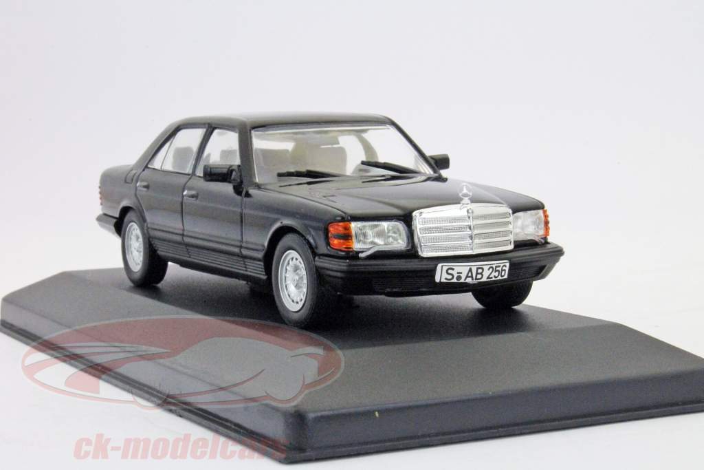 メルセデスベンツ500 SE 1979 1時43分黒化ホワイトボックス