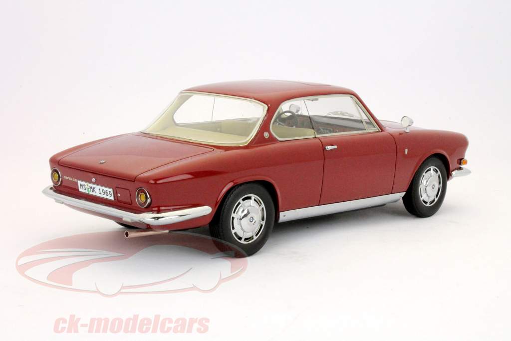 宝马3200 CS博通红NEO 1:18