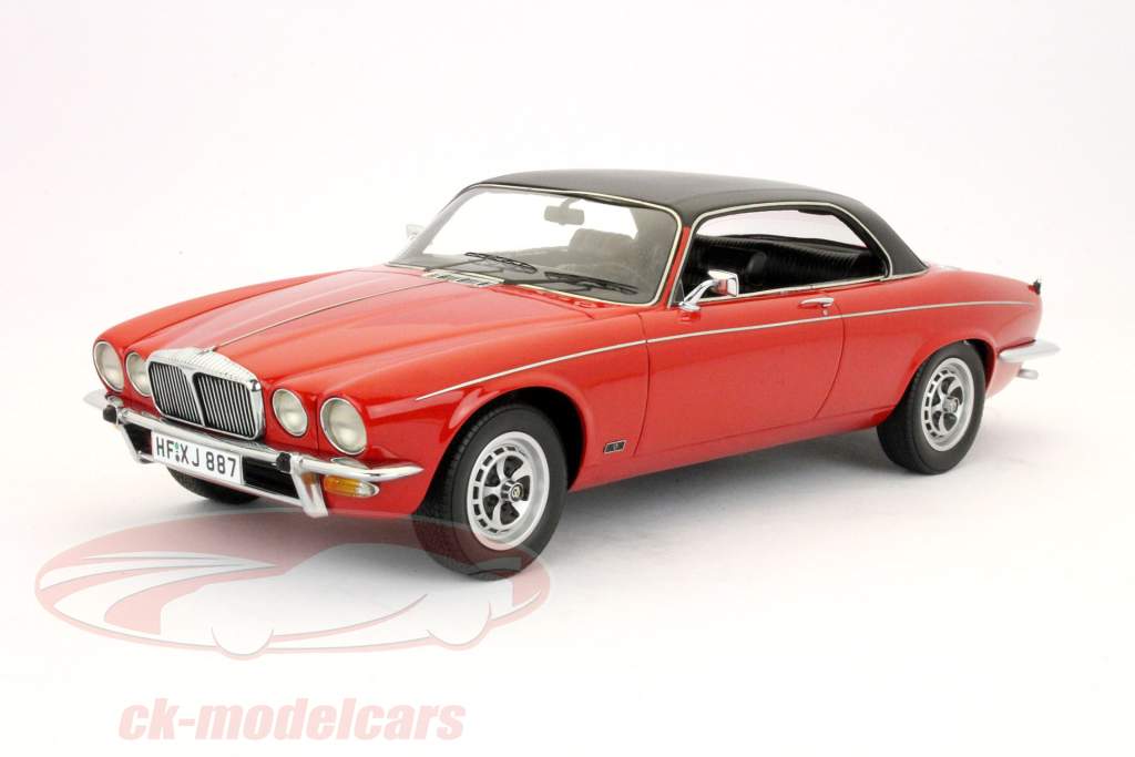 Daimler Double Six Купе Красный 1:18 Neo