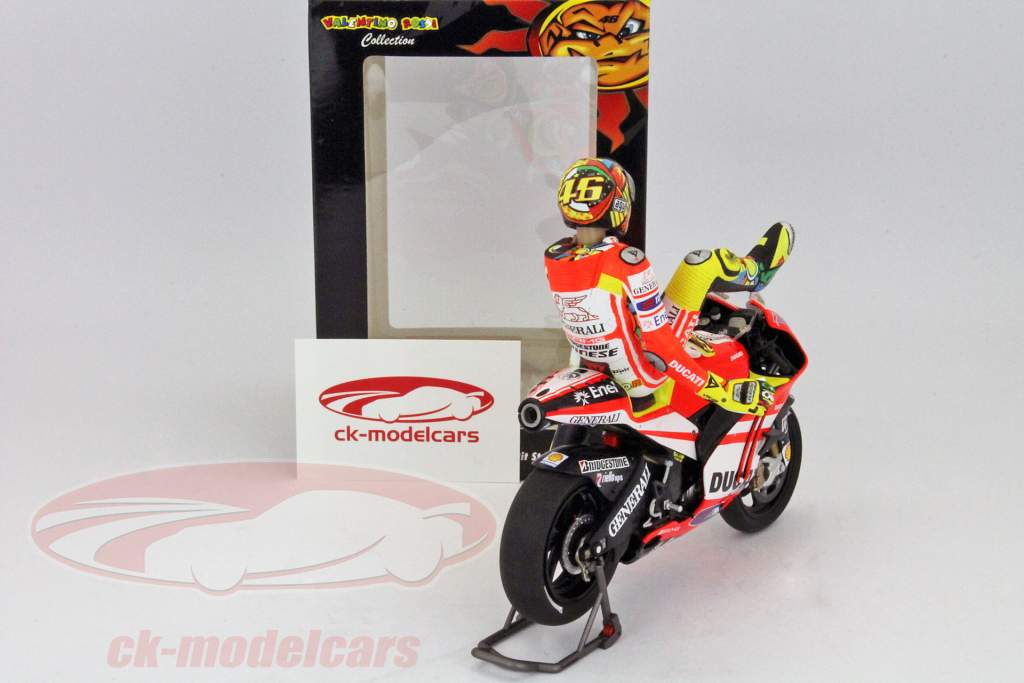 驚異の技法！フィリップ・モーリッツ 1965-2010作品集 大判サイズ Minichamps 1:12 V.ロッシMotoGPのカタールドライバーフィギュア