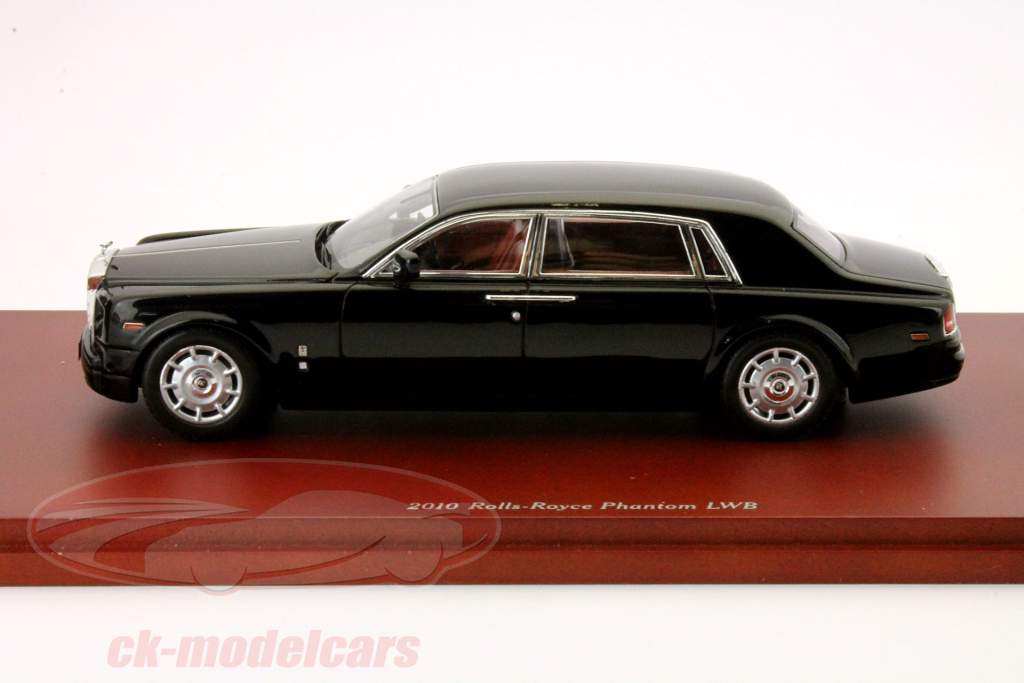 Rolls Royce Phantom LWB construído em 2010 preto 1:43 TrueScale