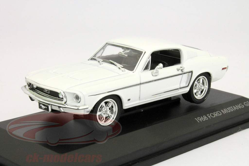 1968年福特野马GT白色1:43一鸣