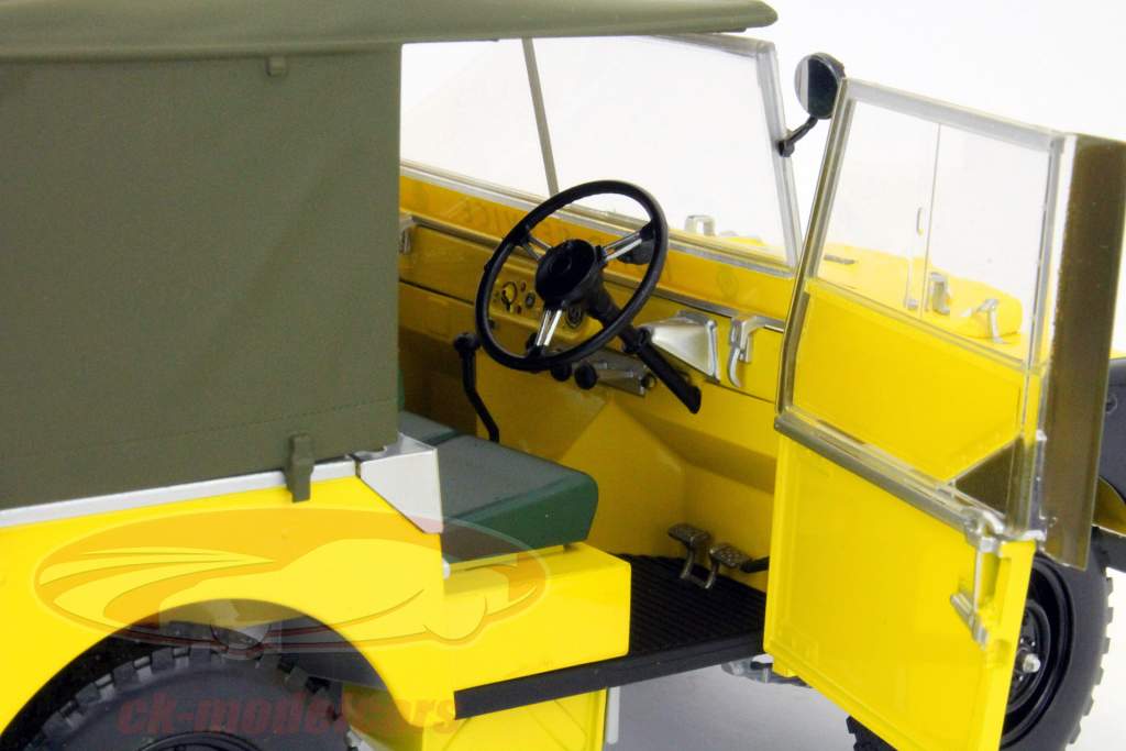Minichamps 1:18 Land Rover AA Road Service 1948 yellow