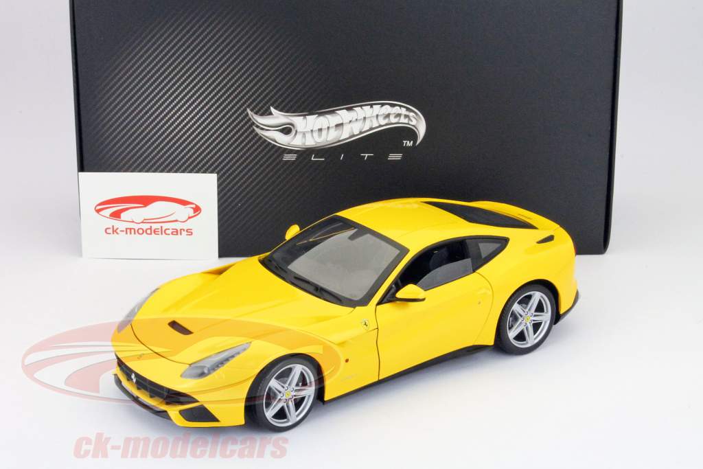ホットウィールエリート .1/18フェラーリ F12ベルリネッタ イエロー Ferrari F12 Berlinetta 1/18 Hot Wheels Elite - review - YouTube