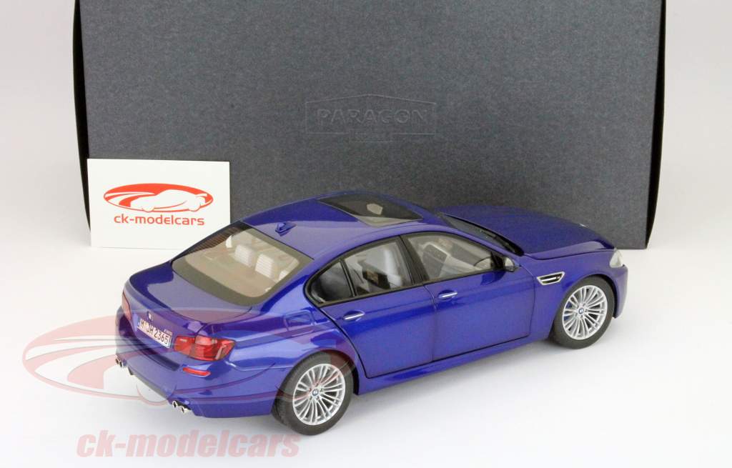 BMW M5 (F10M) anno 2012 blu 1:18 ParagonModels