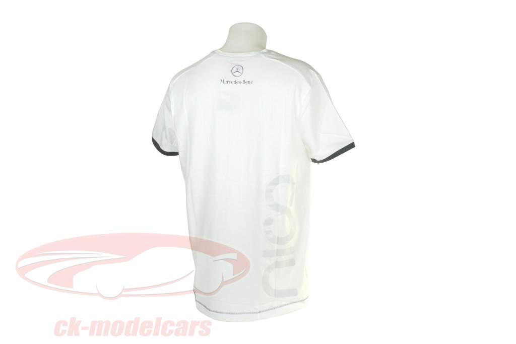 ニコ·ロズベルグ、メルセデスGPフォーミュラ1 2012 TシャツホワイトサイズXL