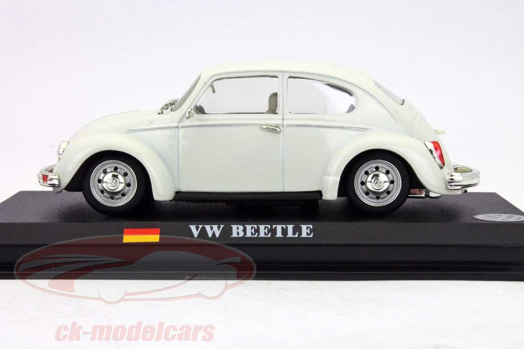 フォルクスワーゲンVWビートル1303白1時43 Altayaの