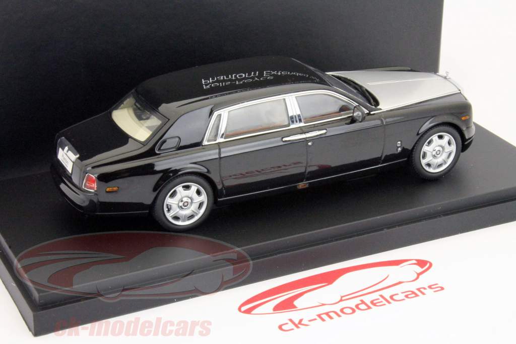 Rolls Royce Phantom EWB Jaar 2012 diamond black Kyosho 1:43