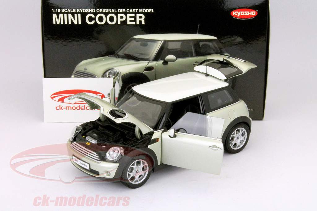 Mini Copper r56 Year 2006 silver 1:18 Kyosho