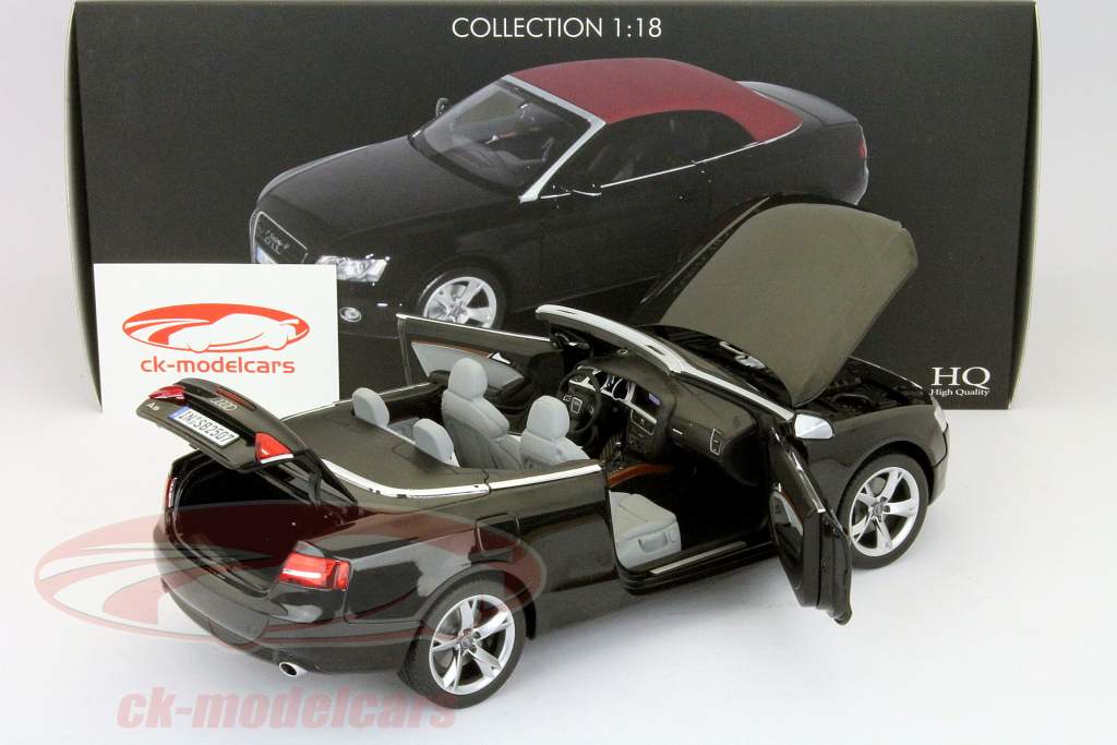 Audi A5 Cabriolet построена в 2009 черного 1:18 Norev