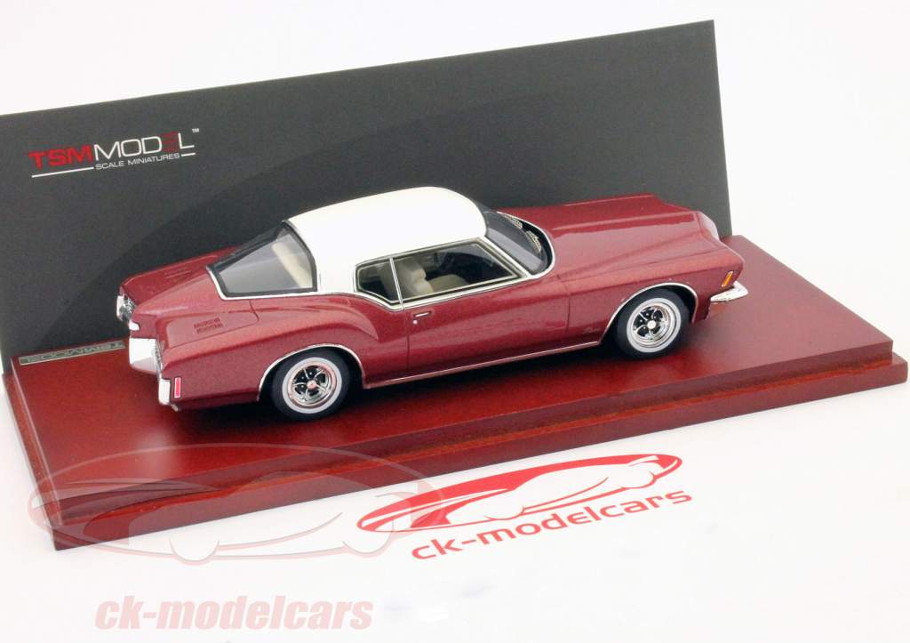 Buick Riviera year 1971 red 1:43 TrueScale