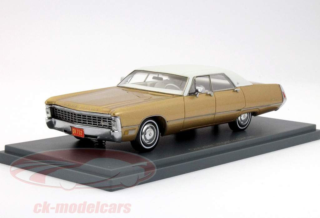 克莱斯勒帝国轿车金色金属理学1:43