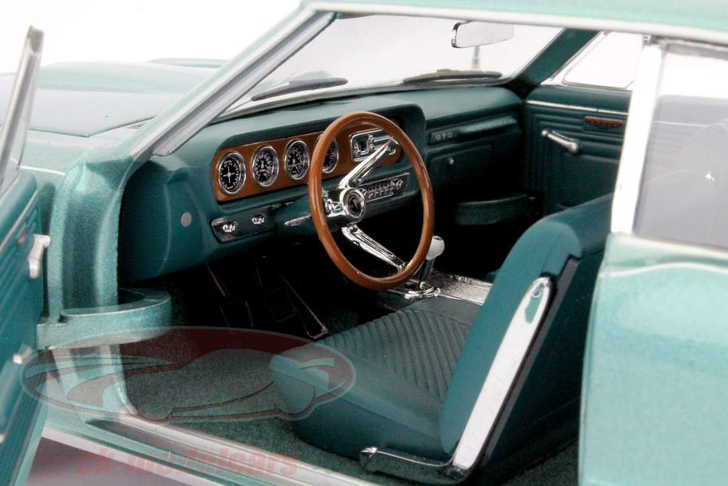 1965　ポンティアック　GTO　ジョリー　グリーン　ジャイアント　1/18絶版 1965ポンティアックGTOジョリーグリーンジャイアント1/18絶版