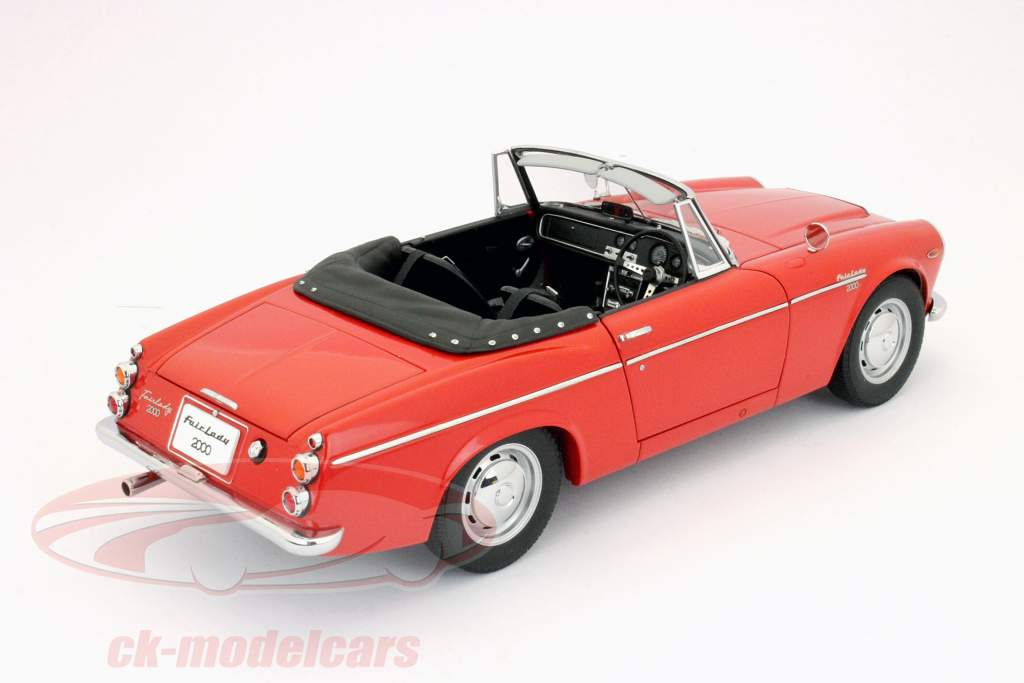 AUTOart 1:18 Datsun Fairlady 2000 (SR311) RHD year 1967 red