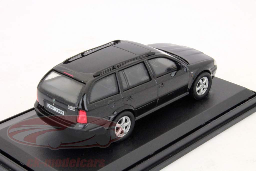 Skoda Octavia stationwagen bouwjaar 2000 zwart 1:43 Abrex