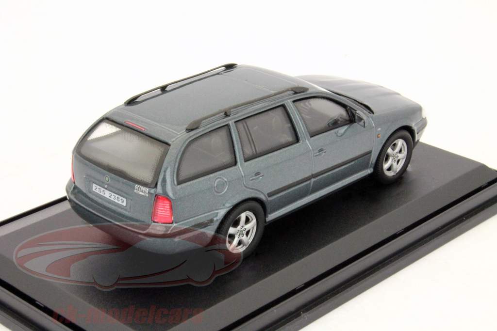 Skoda Octavia Combi année 2000 gris 1:43 Abrex