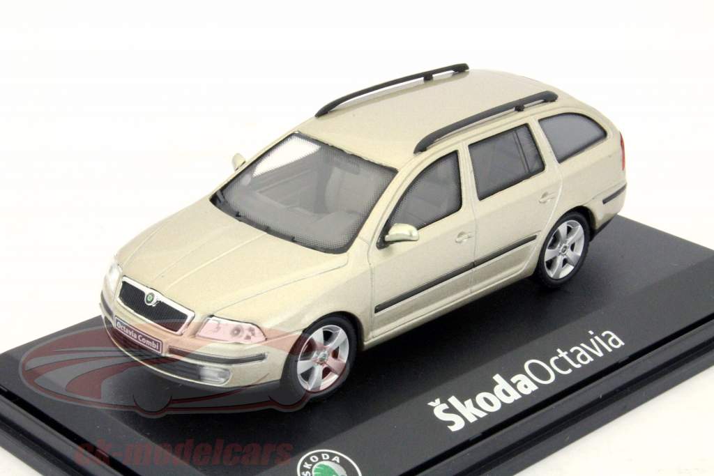 Skoda Octavia Combi Jaar 2004 beige 1:43 Abrex
