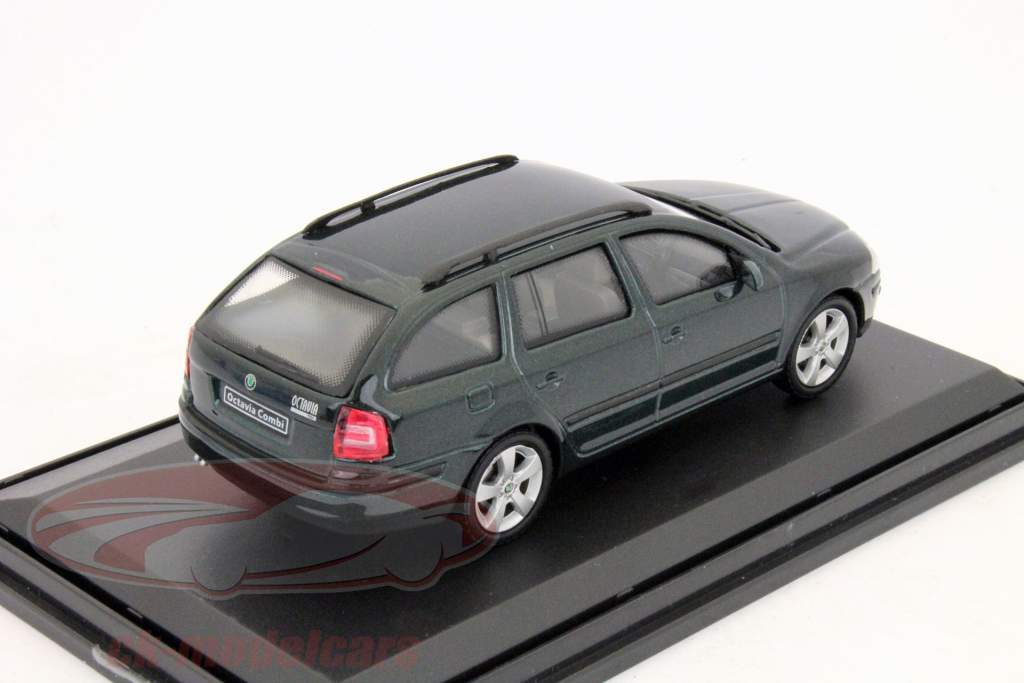 Skoda Octavia Combi année 2004 highland vert 1:43 Abrex