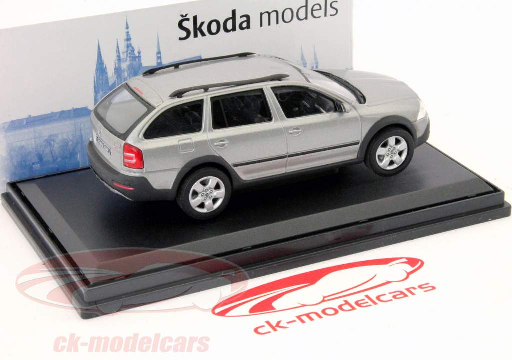 Skoda Octavia Scout Combi year 2007 cappuccino beige metallic 1:43 Abrex