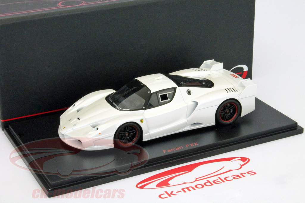フェラーリ Spark 1:43 フェラーリFXXホワイト/白 RL127 モデル 車 RL127