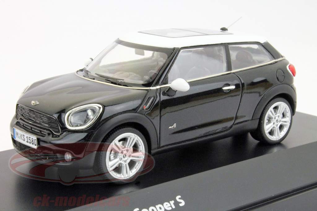 白屋根1時43分パラゴンモデルとPacemanミニクーパーSブラック