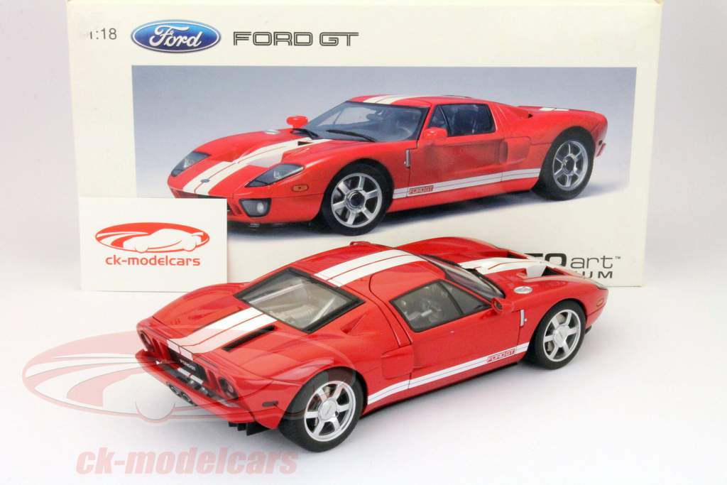 Ford GT rojo 1:18 AUTOart