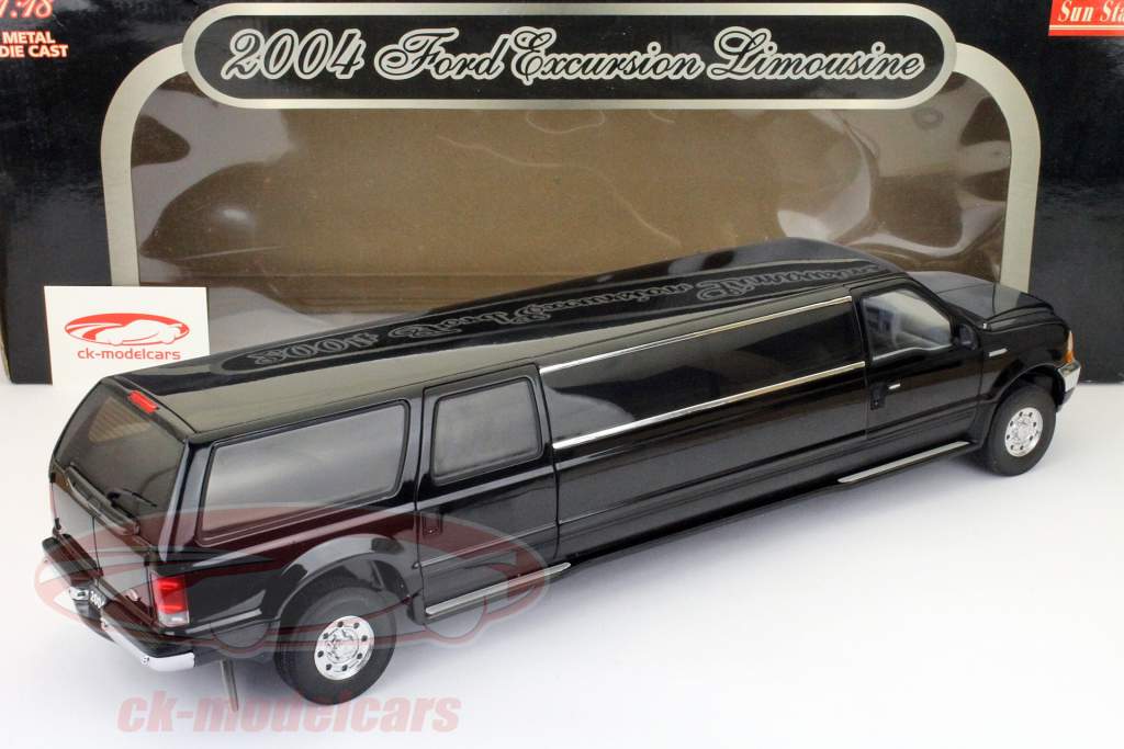 Ford Excursion Limousine 2002 black 1:18 SunStar