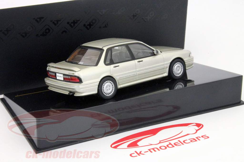 Mitsubishi Galant VR-4 1987 silver 1:43 Ixo
