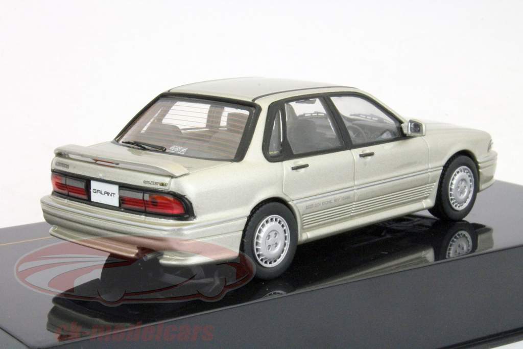Mitsubishi Galant VR-4 1987 silber 1:43 Ixo
