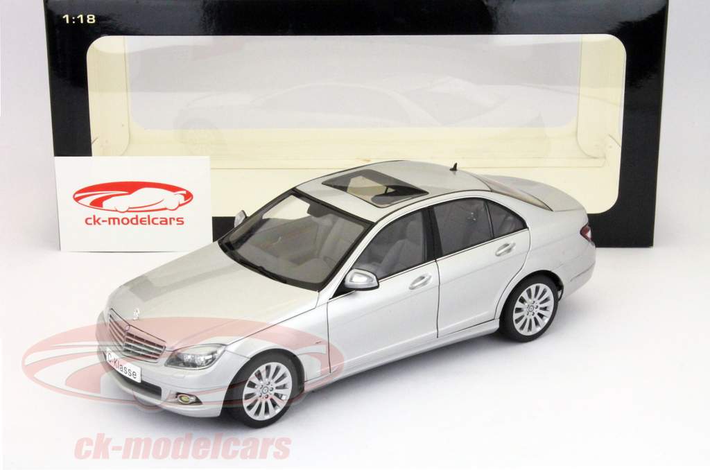 メルセデス·ベンツCクラスセダンエレガンス銀オートアート1時18分