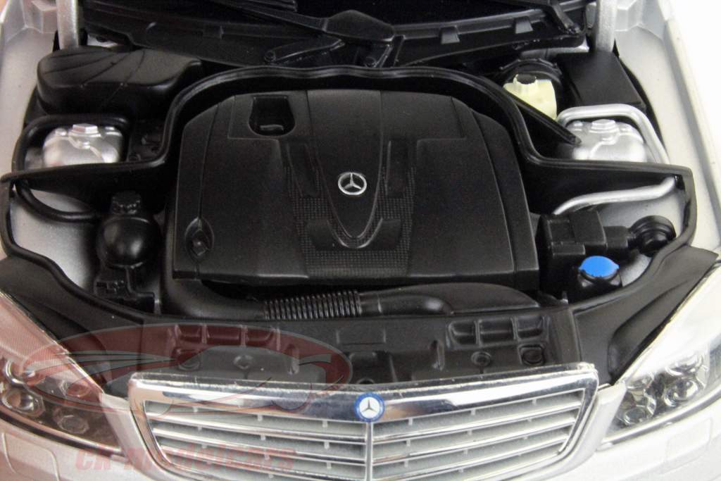 メルセデス·ベンツCクラスセダンエレガンス銀オートアート1時18分