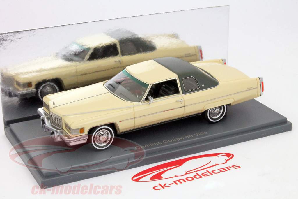 キャデラッククーペ·デ·ヴィルベージュ午前1時43ネオ