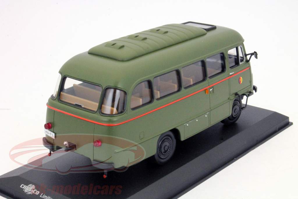 ROBUR LO 3000北越军队墨绿色1:43 IXO