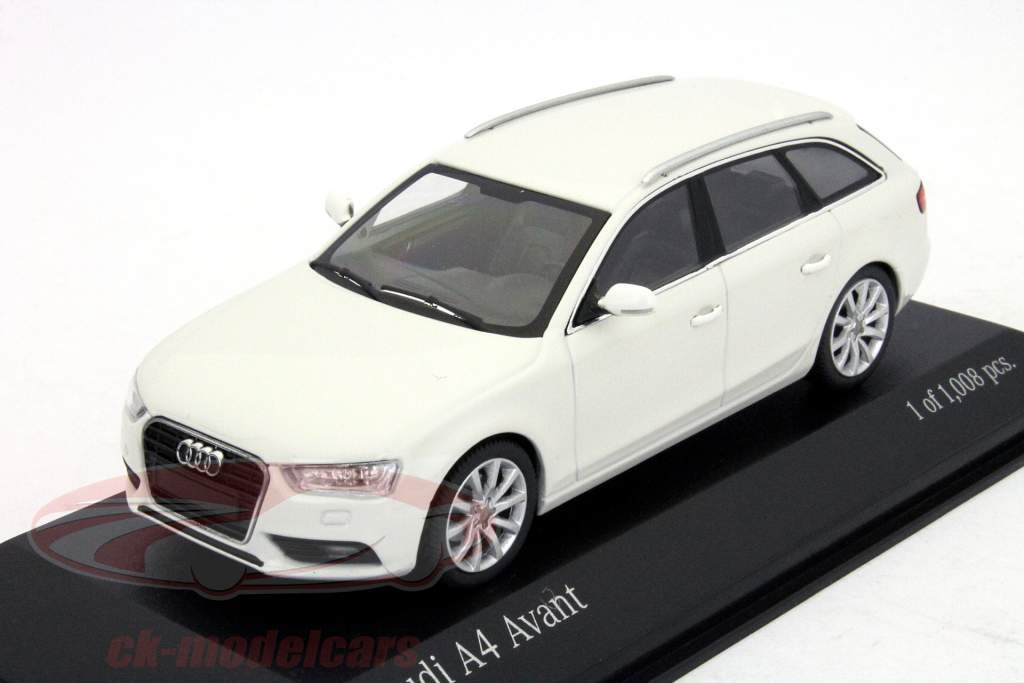 Audi A4 Avant Jaar 2011 wit 1:43 Minichamps