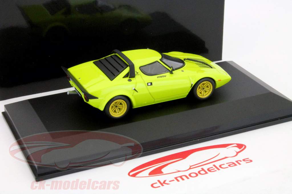 蓝旗亚Stratos HF亮绿色1:43 HPI