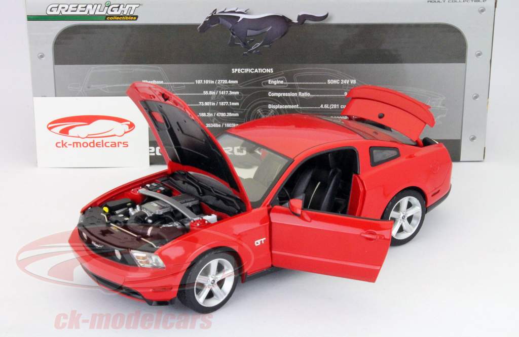 Ford Mustang GT construido en 2010 rojo 1:18 Greenlight