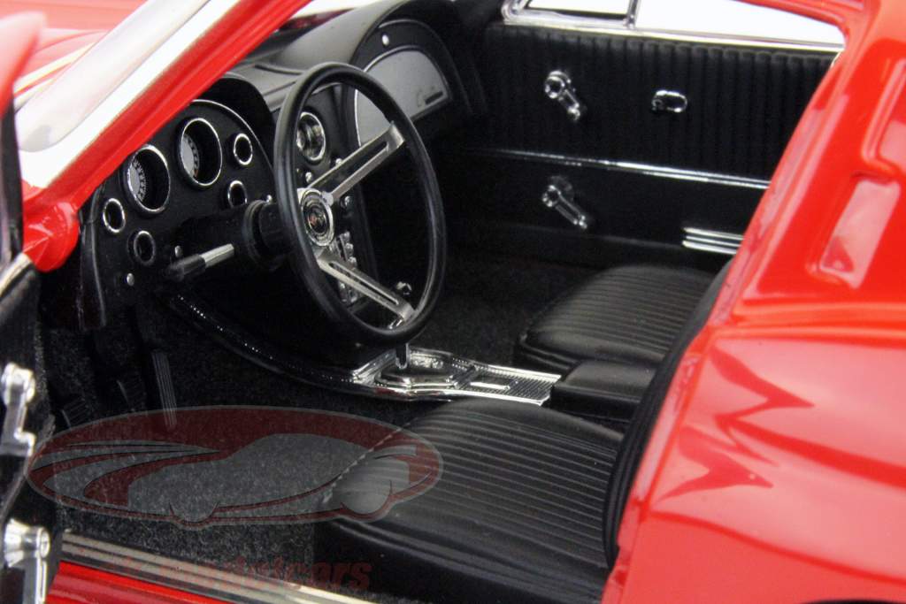 シボレーコルベットスティングレイ1963レッド1時18オートアート