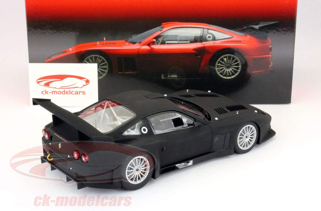 法拉利575 GTC建于2004 1:18京