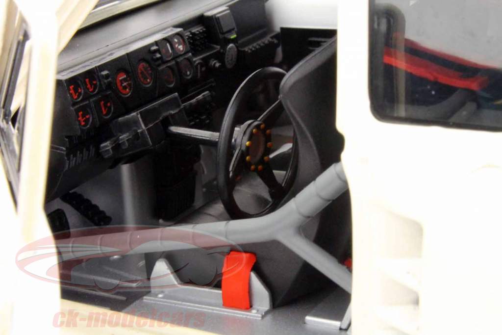 Renault 5 Maxi Turbo Plain White Version Corpo Solido 1:18