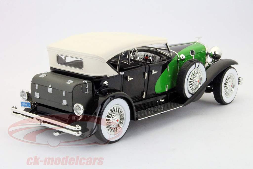 Duesenberg SSJ costruito nel 1934 nero / verde 1:18 SignatureModels