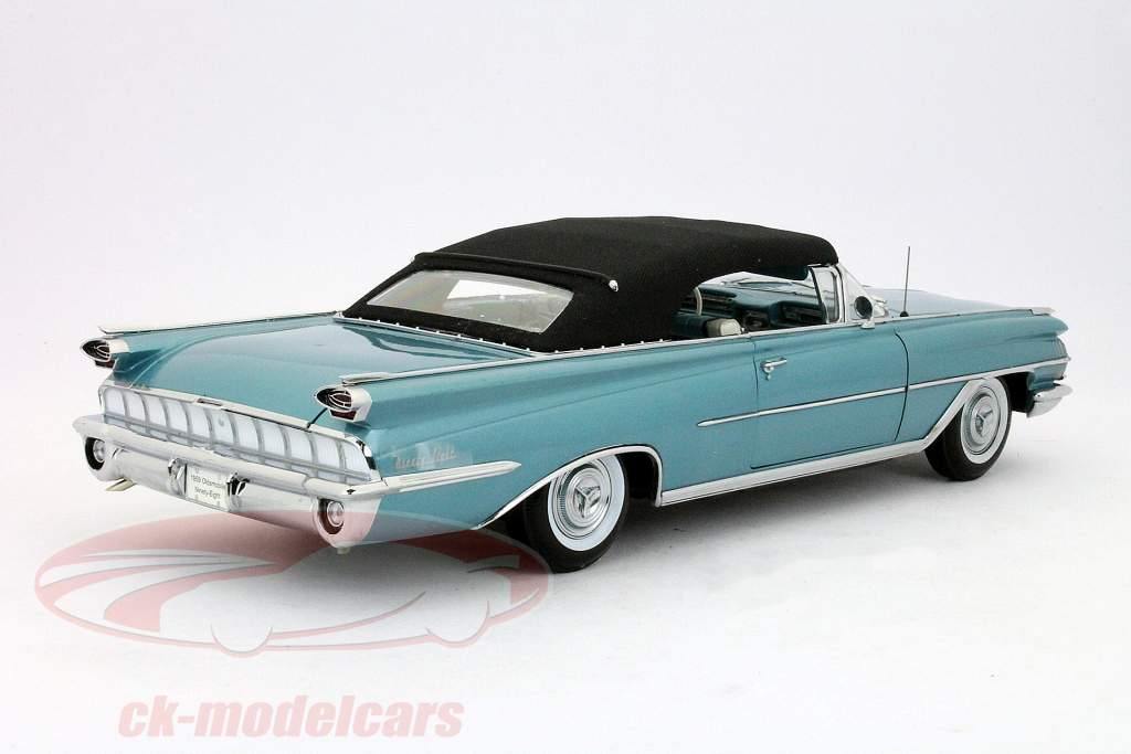 105-009 サンスター 1/18 Oldsmobile 98 105-009 サンスター 1/18 Oldsmobile 98 1/18 Sunstar 1959