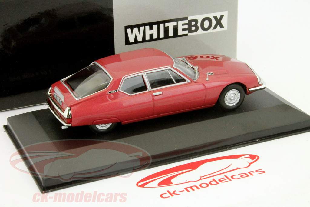 Citroen SM построен в 1970 году красный металлик 1:43 WhiteBox