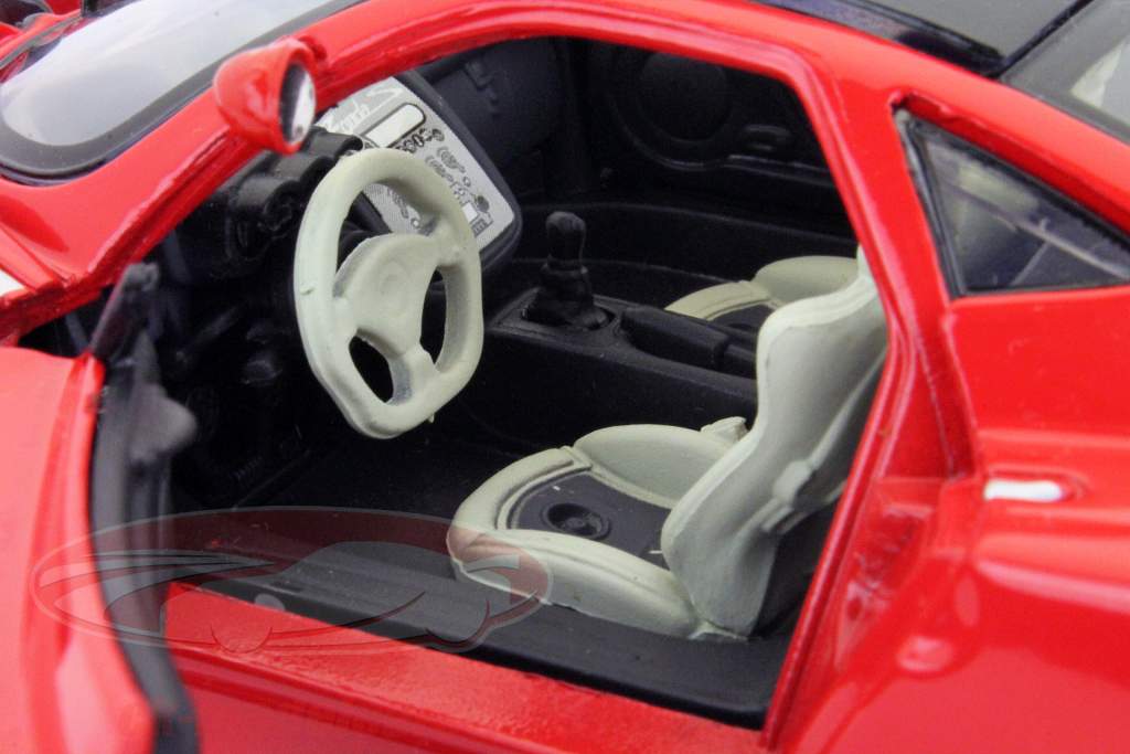 パガーニゾンダC12赤1時24 MotorMax