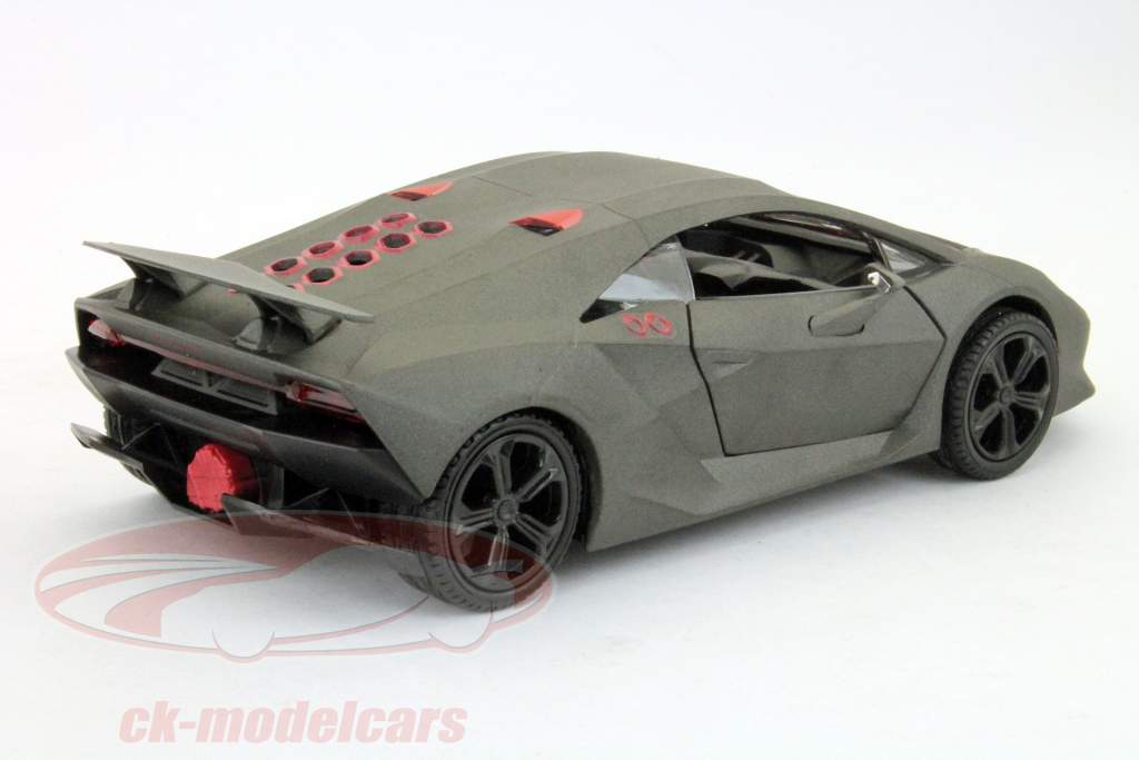 Lamborghini Sesto Elemento matt grey 1:24 MotorMax