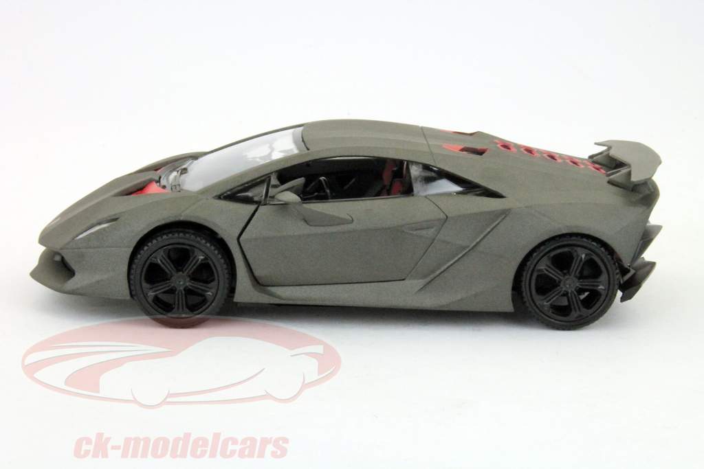 Lamborghini Sesto Elemento matt grey 1:24 MotorMax